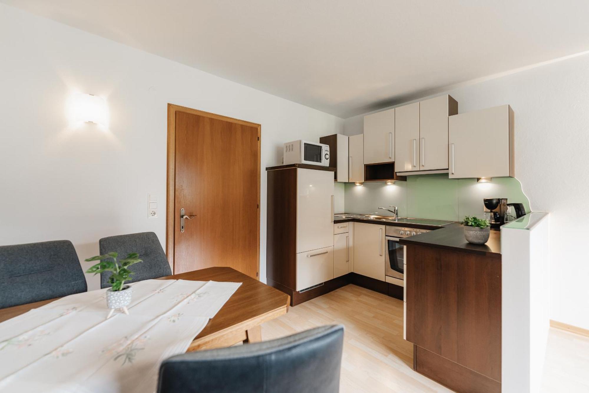 Alpenzeit Zillertal Apartments Zell am Ziller Quarto foto